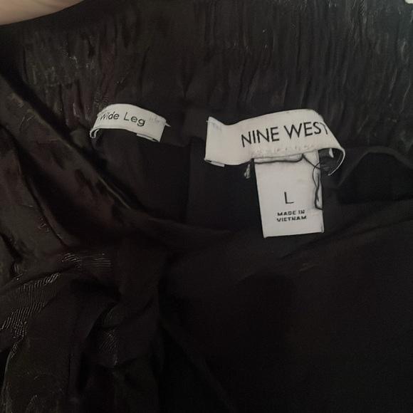 Nine West; Black Wide Leg Pants - Picture 3 of 3